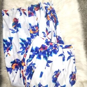 Women’s Show Me Your MuMu Floral  Skirt Size Medium